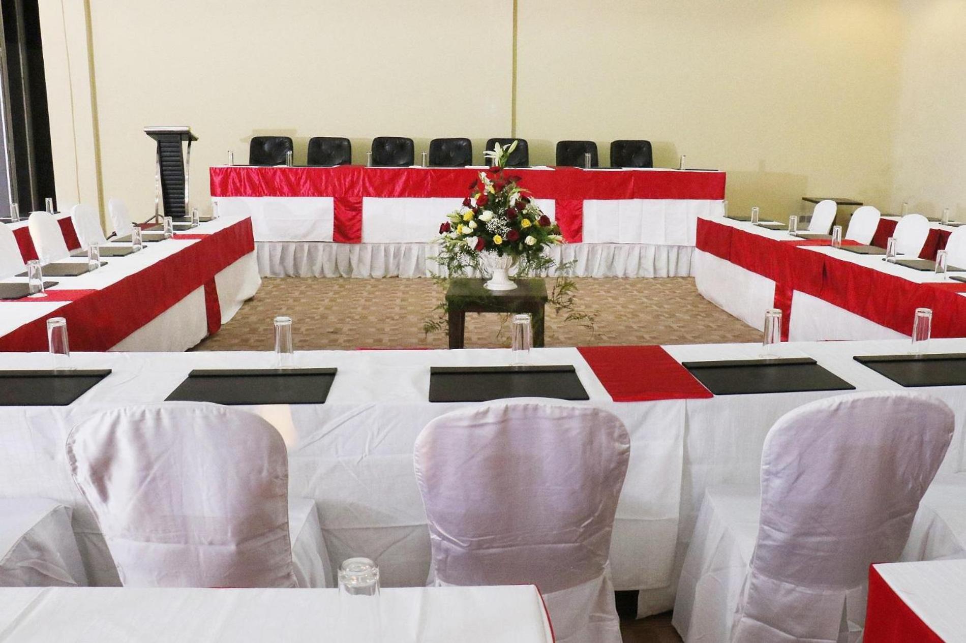 La Palisse Hotel Nyamata Kigali Buitenkant foto